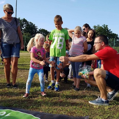 Piknik rodzinny Wspólne Wakacje na Wzgórzu Wolności - piękna pogoda i świetna zabawa